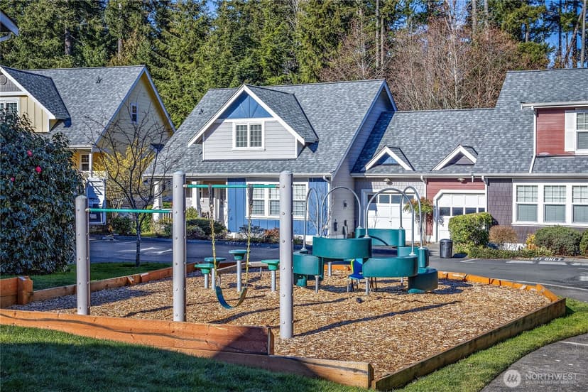 Property photo for 1368 Stonecress Lane NE, Bainbridge Island photo 32