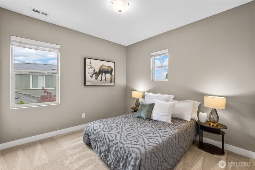 Property photo for 1601 NE Falls Drive, Issaquah photo 32