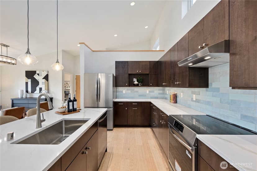Property photo for 8625 30th Avenue SW, Seattle photo 17