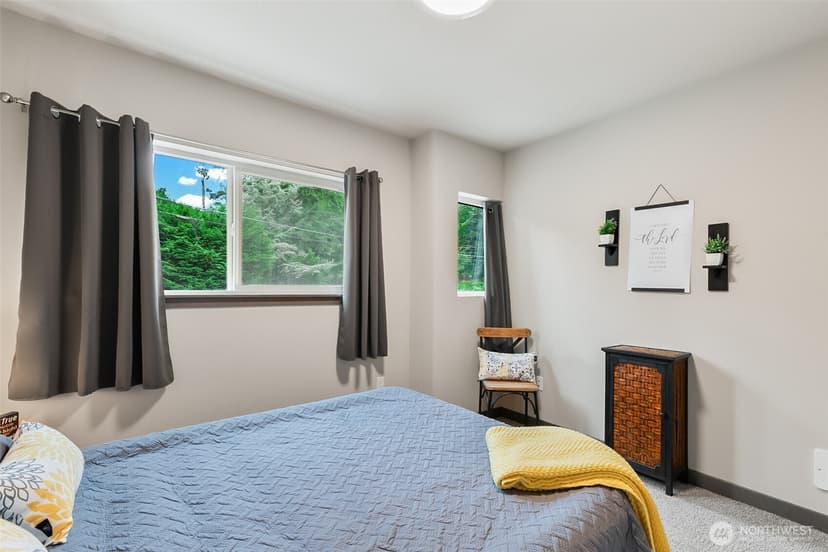 Property photo for 14906 Manor Way #B, Lynnwood photo 14