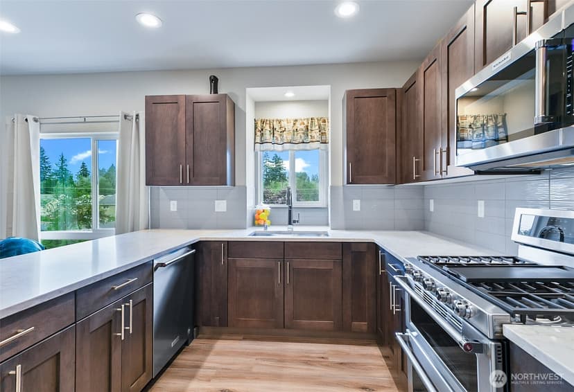 Property photo for 14906 Manor Way #B, Lynnwood photo 9