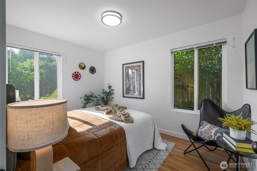 Property photo for 10617 39th Avenue SW, Seattle photo 14