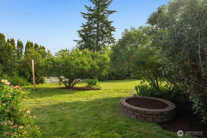 Property photo for 10617 39th Avenue SW, Seattle photo 33