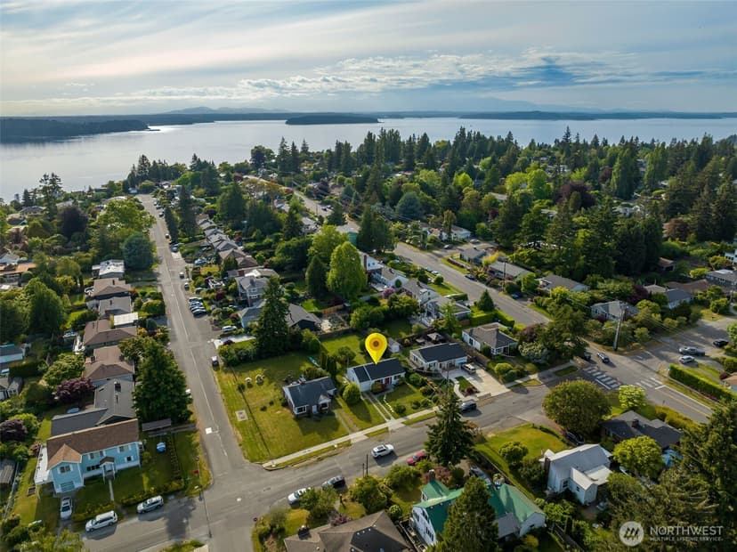 Property photo for 10617 39th Avenue SW, Seattle photo 38