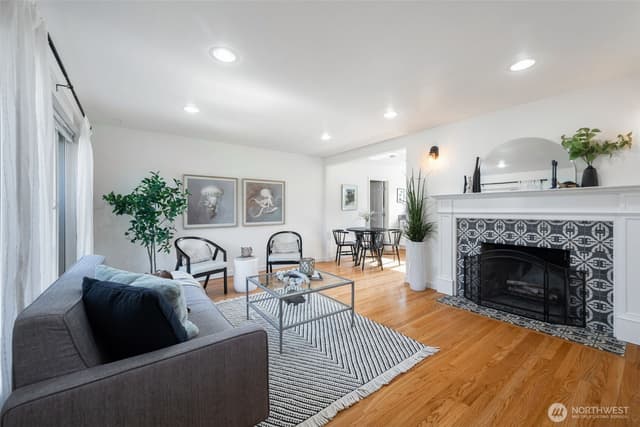 Property photo for 10617 39th Avenue SW, Seattle
