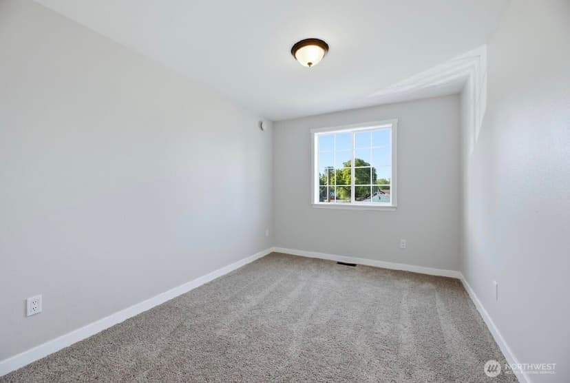Property photo for 313 E 52nd Street, Tacoma photo 20
