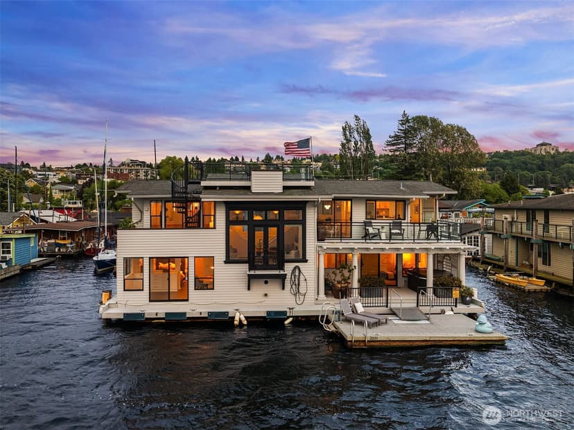 Property photo for 2031 Fairview Avenue E #H, Seattle photo 35