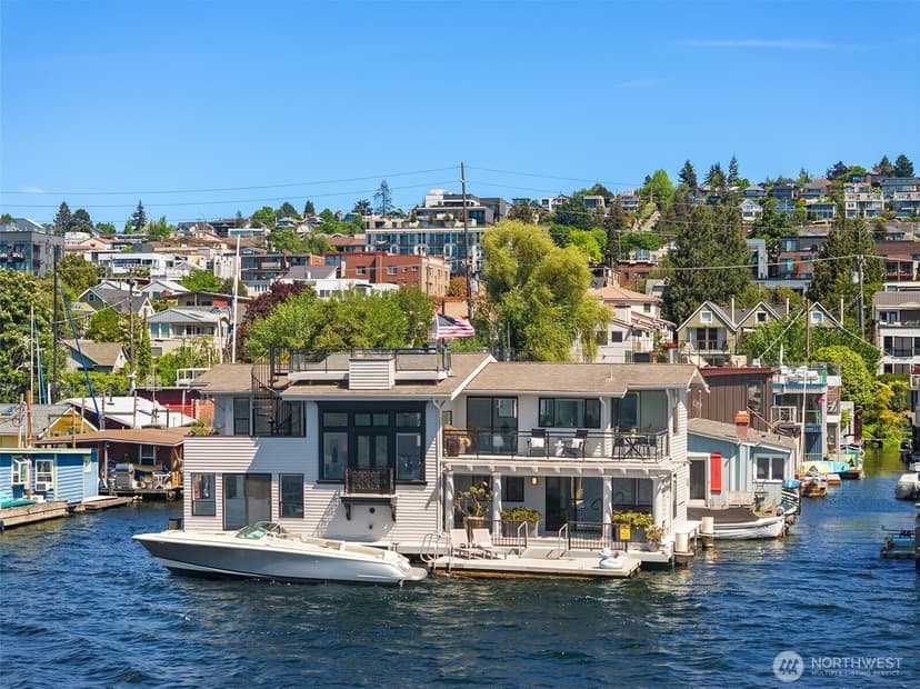 Property photo for 2031 Fairview Avenue E #H, Seattle photo 34