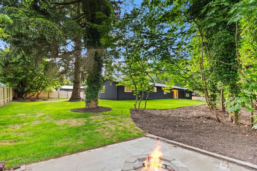 Property photo for 2420 236th Street SW, Brier photo 40