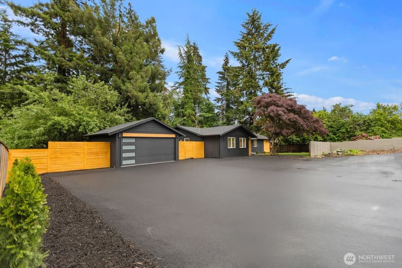 Property photo for 2420 236th Street SW, Brier photo 3
