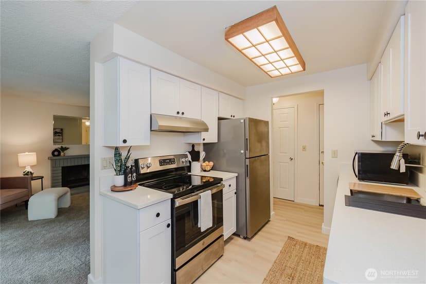 Property photo for 3400 Narrows View Lane NE #104, Bremerton photo 2