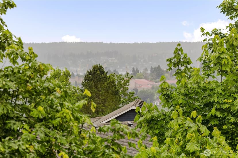 Property photo for 3400 Narrows View Lane NE #104, Bremerton photo 9