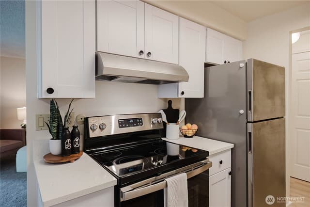 Property photo for 3400 Narrows View Lane NE #104, Bremerton photo 5