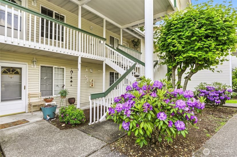 Property photo for 1830 S 336th Street #A201, Federal Way photo 3