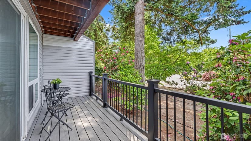 Property photo for 12517 SE 30th Street, Bellevue photo 5