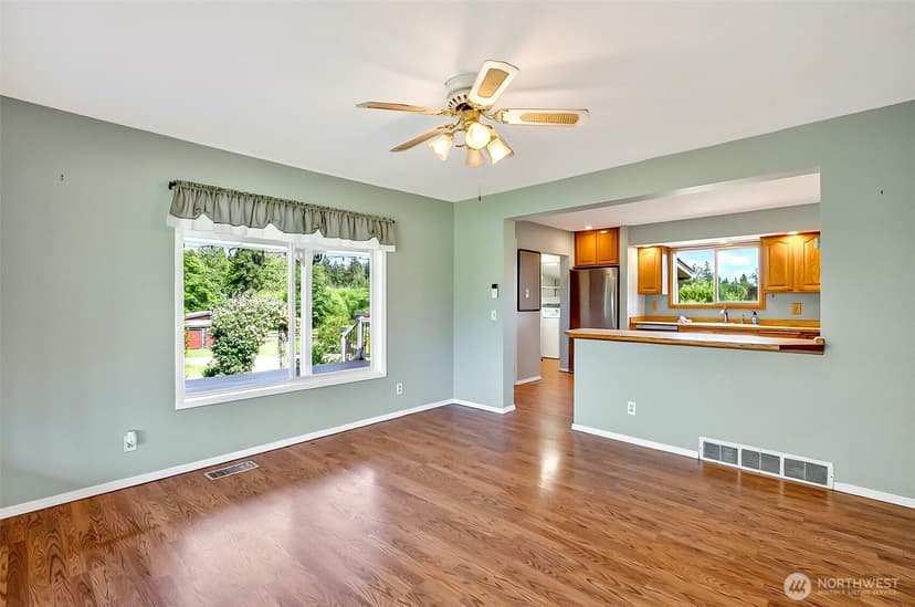 Property photo for 17704 S Spada Road, Snohomish photo 15