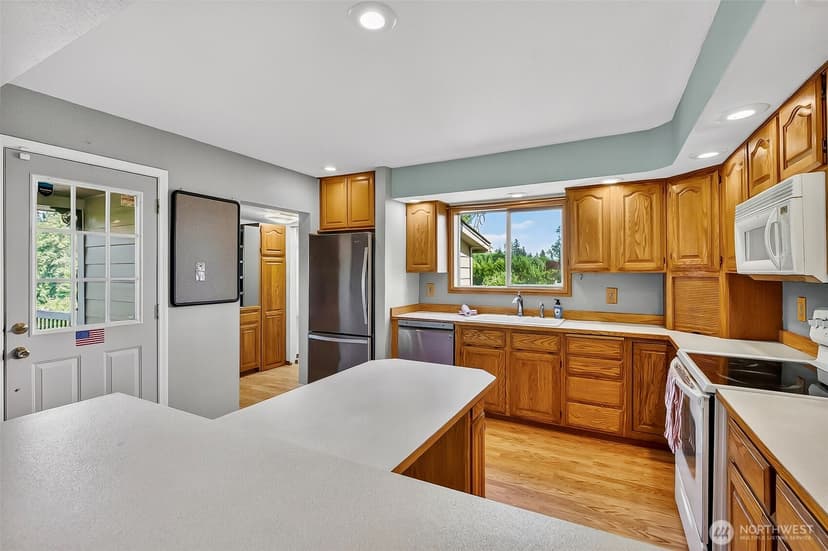 Property photo for 17704 S Spada Road, Snohomish photo 10