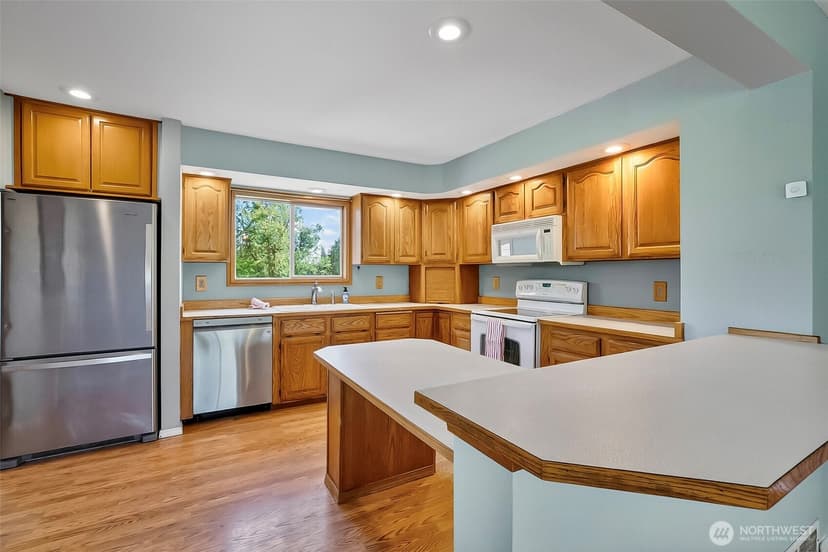 Property photo for 17704 S Spada Road, Snohomish photo 9