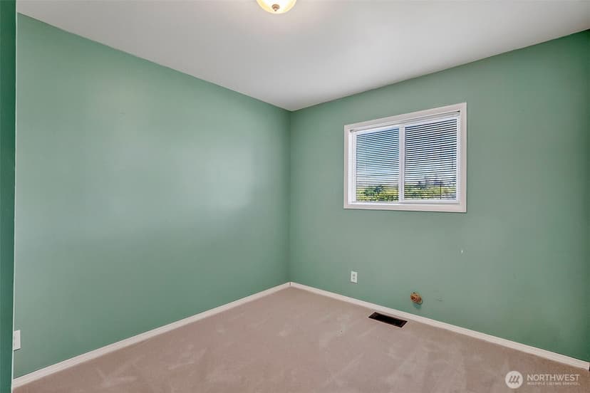 Property photo for 17704 S Spada Road, Snohomish photo 24