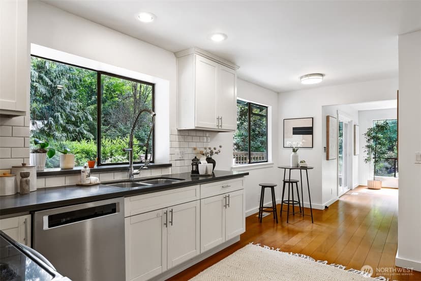 Property photo for 6955 NE Hidden Cove Road, Bainbridge Island photo 12