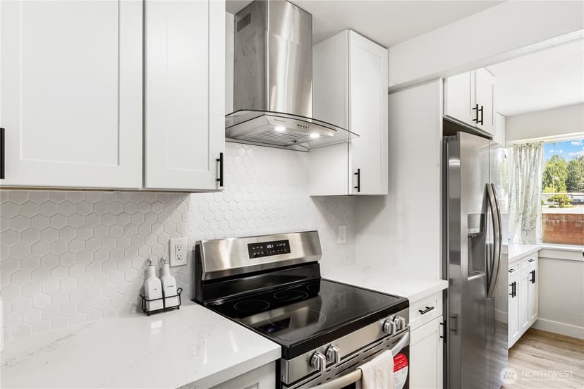 Property photo for 1617 Maple Lane #E7, Kent photo 10