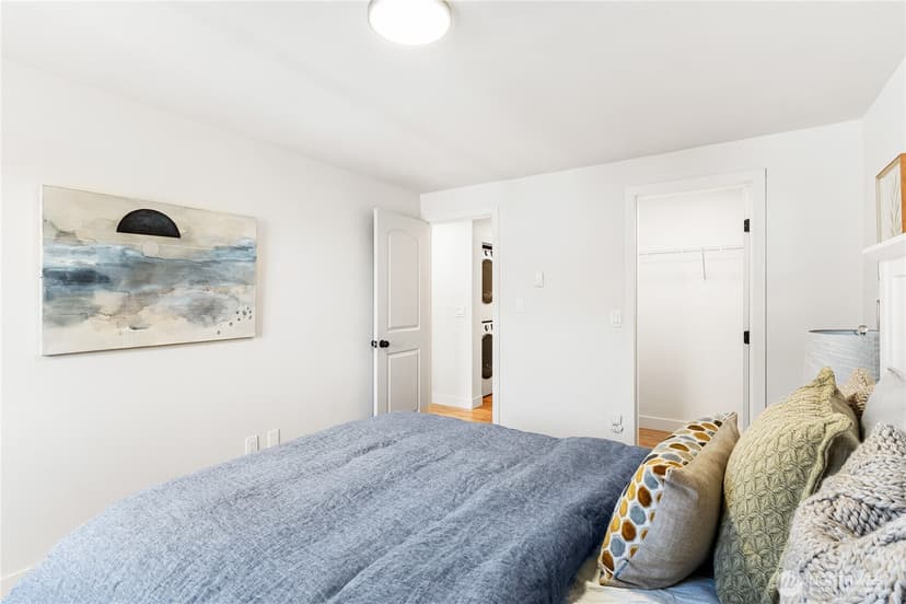Property photo for 1617 Maple Lane #E7, Kent photo 14