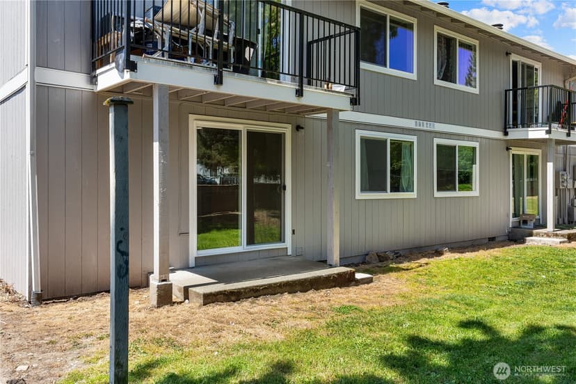 Property photo for 1617 Maple Lane #E7, Kent photo 28