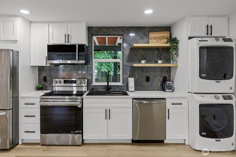 Property photo for 16031 SE 167th Place, Renton photo 19