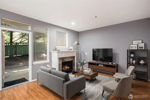 Property photo for 12530 Admiralty Way #F103, Everett photo 2