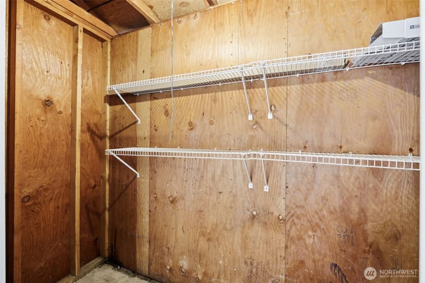 Property photo for 11226 NE 68th Street #E, Kirkland photo 40