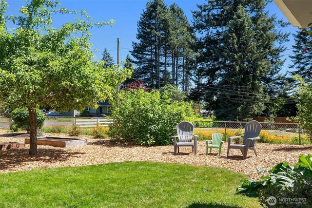 Property photo for 24026 54th Avenue W, Mountlake Terrace photo 3