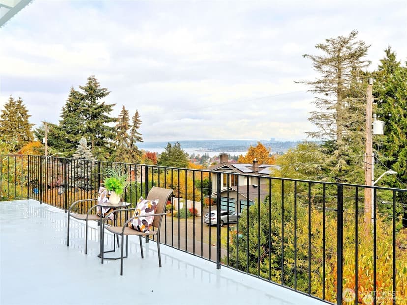 Property photo for 5029 29th ave S, Seattle photo 14