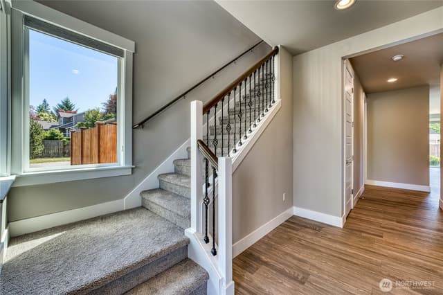 Property photo for 20819 9th Place W, Lynnwood photo 3
