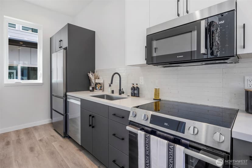 Property photo for 6722 Corson Avenue S #B, Seattle photo 23