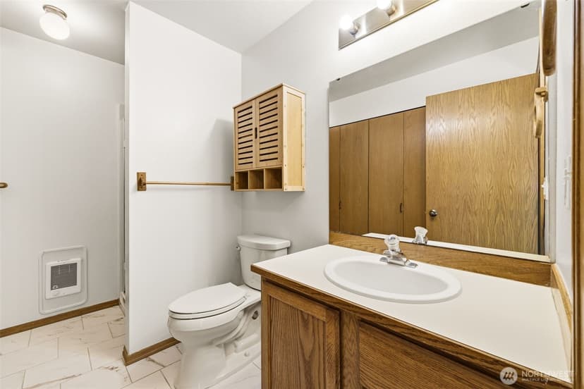 Property photo for 101 Pine Ave #105, Snohomish photo 21