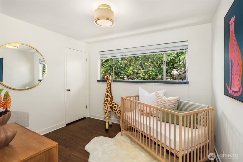 Property photo for 4306 29th Avenue W, Seattle photo 17