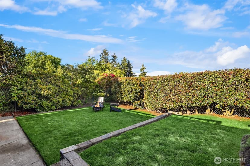 Property photo for 4306 29th Avenue W, Seattle photo 22