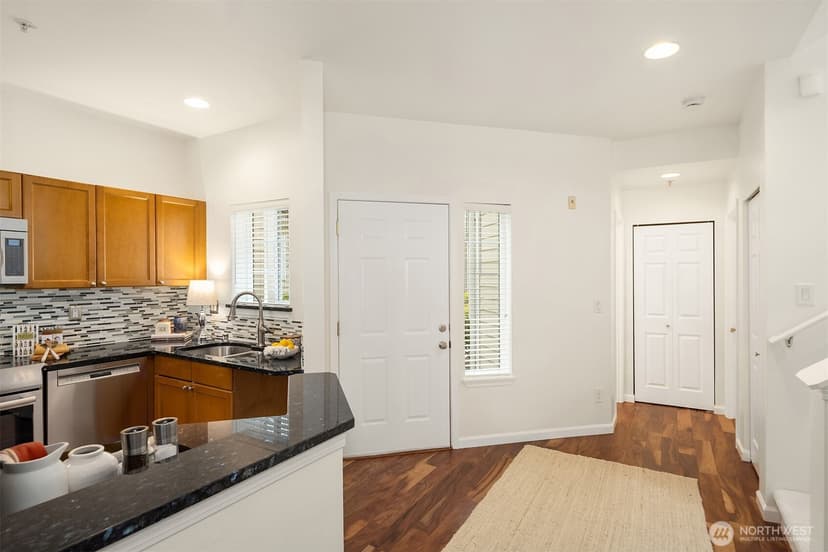 Property photo for 1522 196th Street SE #B-103, Bothell photo 13
