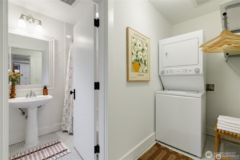 Property photo for 117 John Street #9, Seattle photo 17