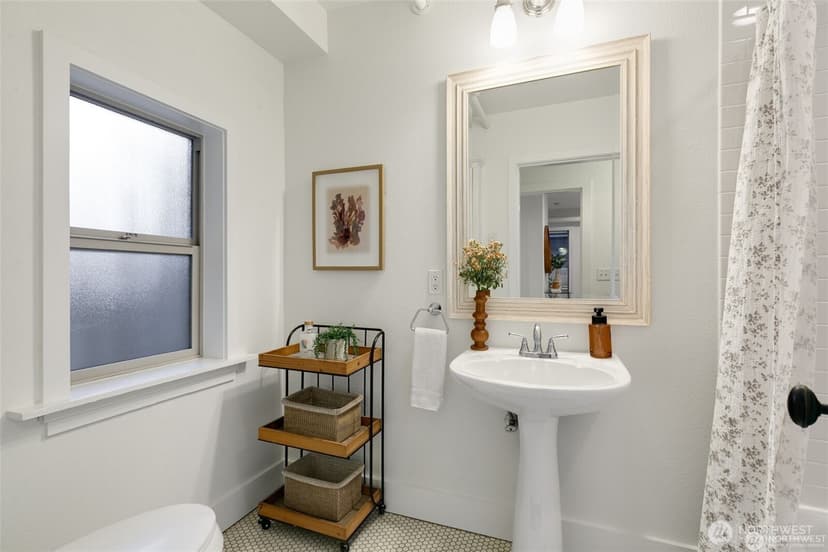 Property photo for 117 John Street #9, Seattle photo 15