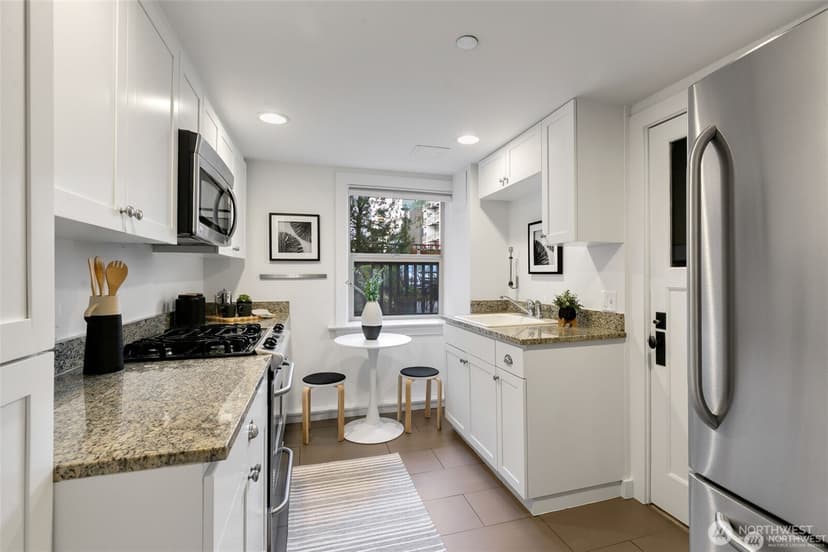 Property photo for 117 John Street #9, Seattle photo 11