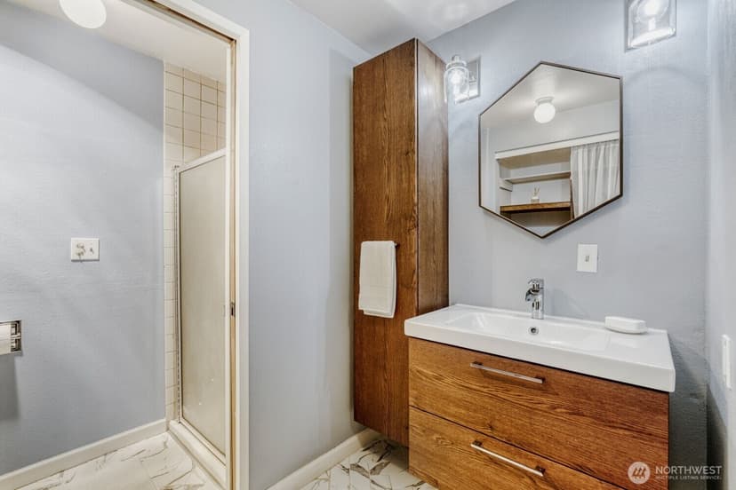 Property photo for 3501 SW Holden Street #303, Seattle photo 16