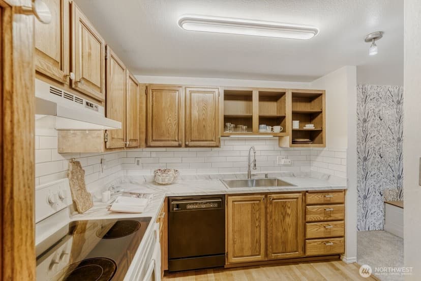 Property photo for 3501 SW Holden Street #303, Seattle photo 3