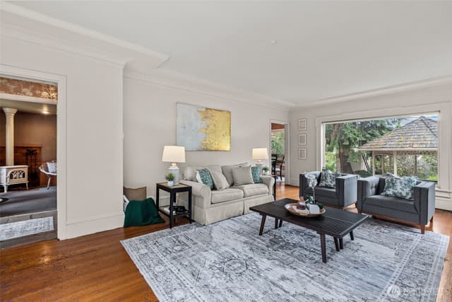 Property photo for 1875 E Hamlin Street, Seattle photo 3