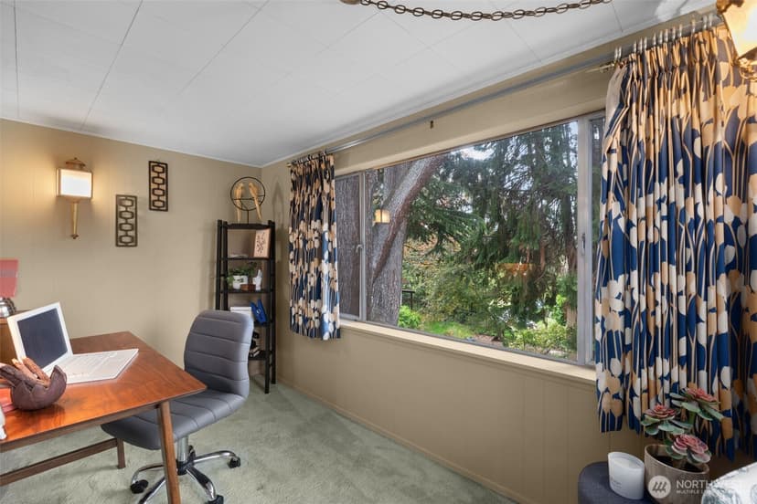 Property photo for 1875 E Hamlin Street, Seattle photo 18