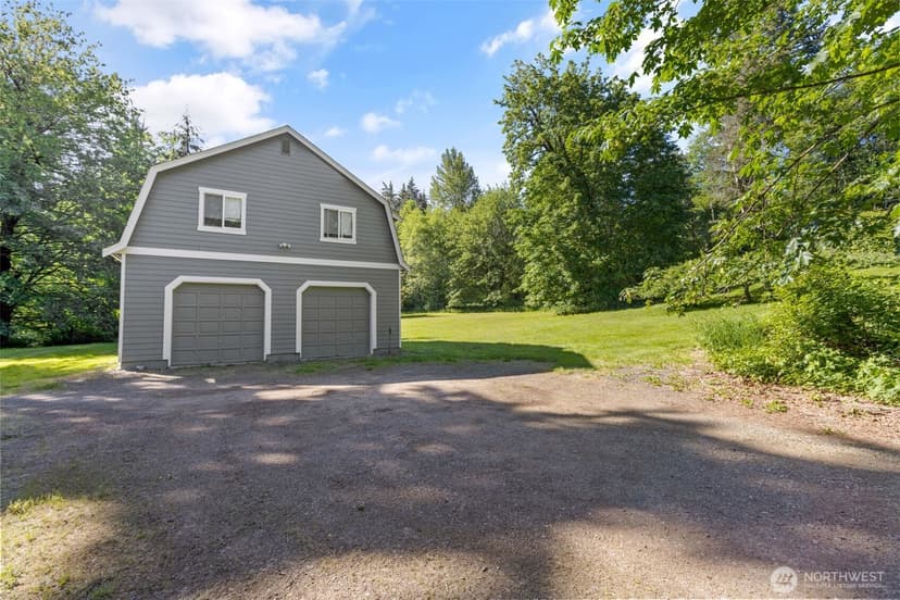 Property photo for 17805 324th Avenue NE, Duvall photo 35