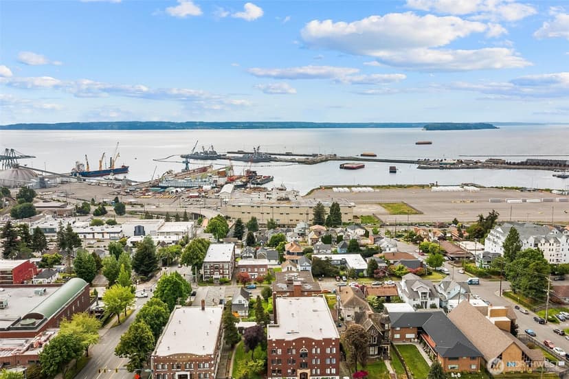 Property photo for 2619 Rucker Avenue #2, Everett photo 33