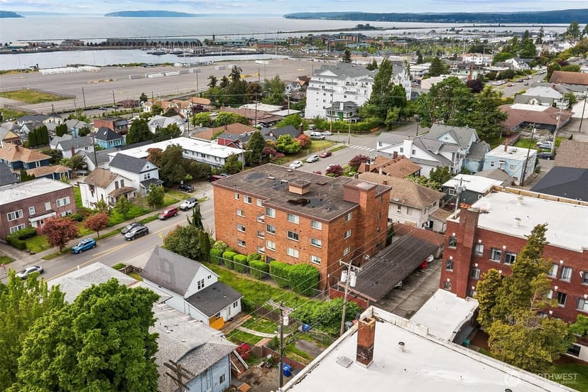 Property photo for 2619 Rucker Avenue #2, Everett photo 31