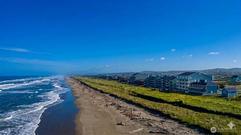 Property photo for 1335 Ocean Shores Boulevard SW #S51, Ocean Shores photo 3