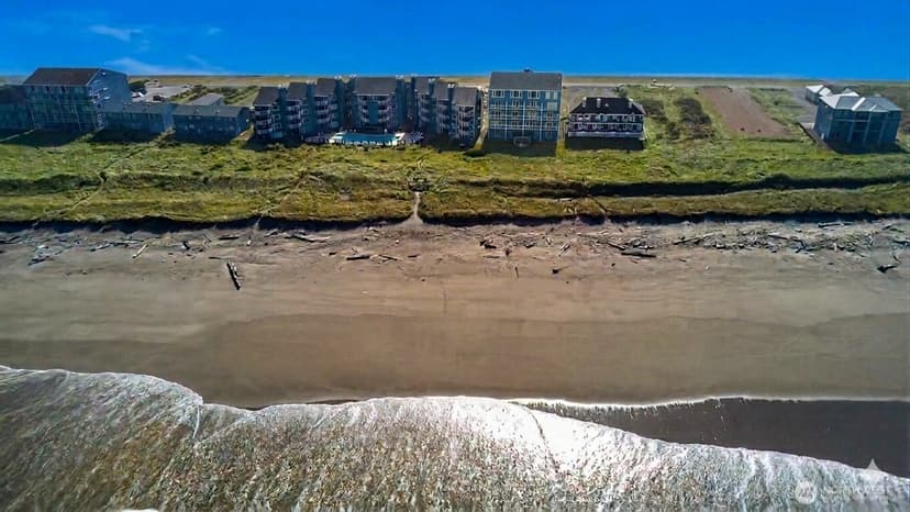 Property photo for 1335 Ocean Shores Boulevard SW #S51, Ocean Shores photo 2